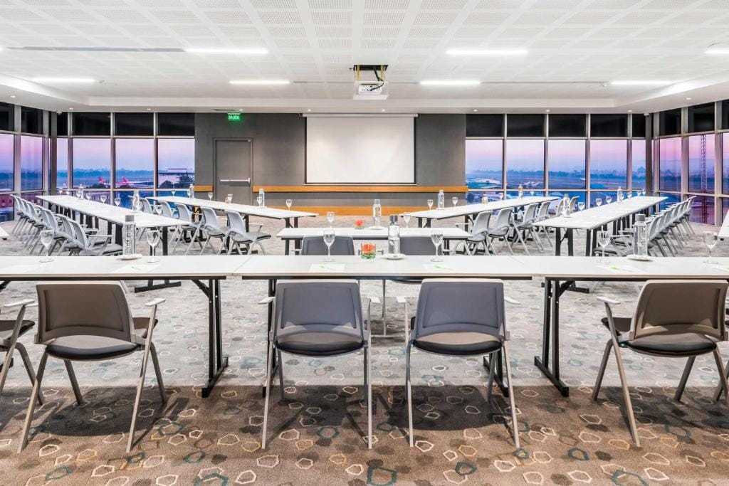 Experiencias cautivadoras en Courtyard by Marriott Bogotá Airport: bodas, cumpleaños y más